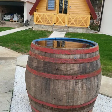 Etno Selo Straza Tatil parkı *