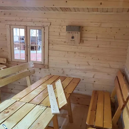 Etno Selo Straza Tatil parkı Pirot