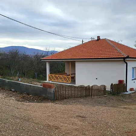 Etno Selo Straza Tatil parkı