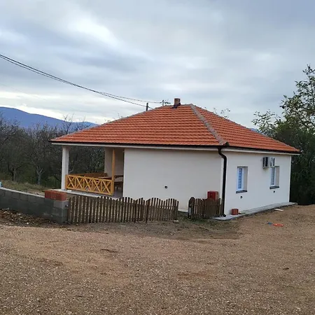 Tatil parkı Etno Selo Straza Pirot